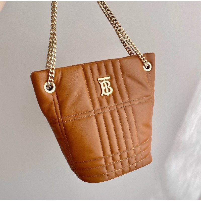 B**rry shopping bags